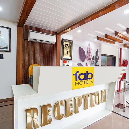 Fabhotel The Vrindavan Inn Kültér fotó